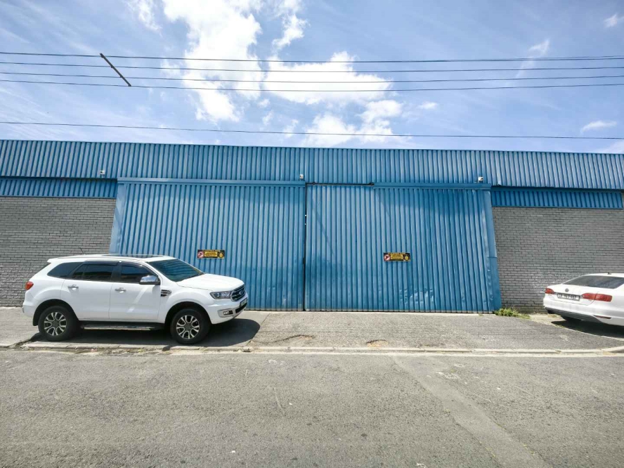 To Let commercial Property for Rent in Lansdowne Western Cape